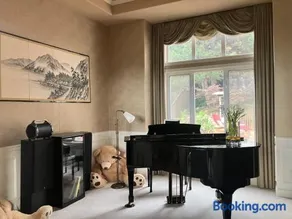 1 BR in a Lakeview House Near Redmond DT - Image 1