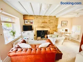 Fox Cottage - Cosy Stay on Pateley High Street - Image 2