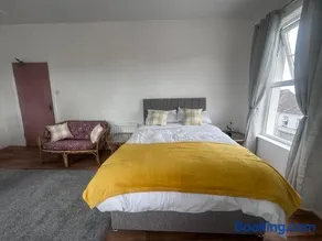 stay inn - shared flat in Portadown - Image 2