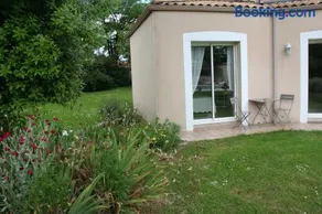 Une Chambre à la Campagne - Image 2