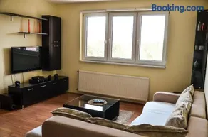 Helena Apartments - Image 2