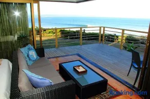 Beach House - Image 2