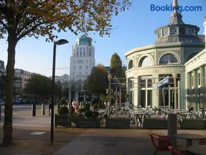 Le Charleston 3p 5 minutes Disney Parking gratuit Terrasse - Image 1