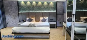Studio Apartment by Vista Grande - Image 2