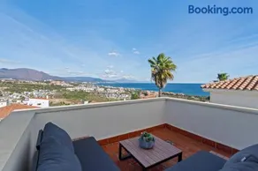 Modern 5BR Villa with Rooftop Sea Views - Image 3