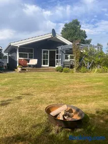 Cozy Holiday Home Near The Beach - Image 1
