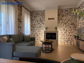 Amara Centro Luxury Apartments - Image 4