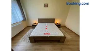 Pyky Apartment - Image 5
