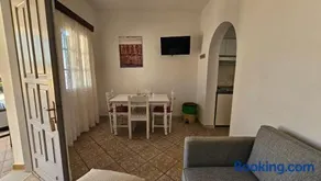 Mylos Apartments Naxos - Image 4