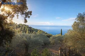 Cozy Chalet with Sea Views & Private Pool - Image 2