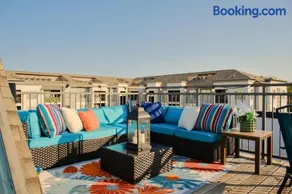 The Bentley Collection - Rooftop Residence - Image 3