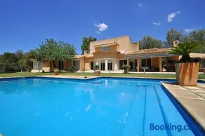 Villa Oasis, Private Pool, Tennis Court & Nature in Bunyola - Image 2