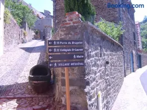charmante maison dans un village médiéval - Image 3