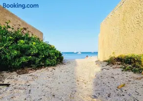 Les flamants Roses la Capte Clim 4pers 100m plage - Image 1
