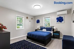 Spacious 3BR New Rochelle Parking 30 Min to NYC - Image 3