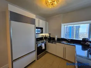 2 Bedroom OR King Studio Suites Four Seasons Hotel Miami Free Wi-Fi & Free Parking - Image 1