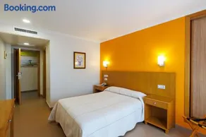 Hotel O Cruceiro - Image 2