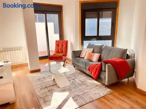 Apartamento céntrico y de diseño con parking - Image 3