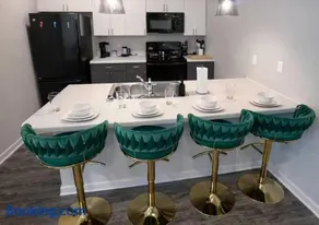 Olive Oasis - Image 5