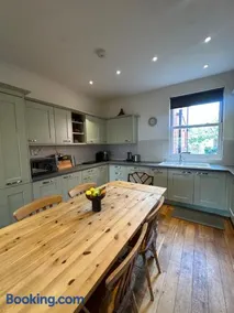 Caroline's House - Image 3