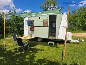 Caravane 70's - Image 1