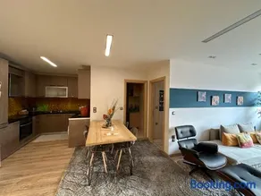 URBAN APARTMENT - Image 2