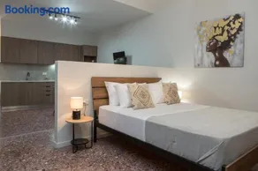 Fyllianos Apartments - Image 2