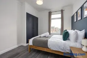 Stanley House Seaham Sleep 6 Near Beach & Harbour - Image 3