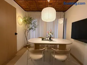 Seoul Station 3BR PrivatePatio Sleeps 6 - Image 2