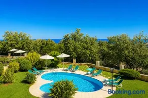 Villa Chloe - Image 2