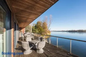 10 Bowmoor Edge by Birch Stays - Image 3