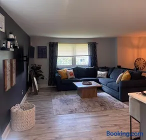 Welcome to Getaway on the Bay Your Waterfront Annapolis Escape - Image 1