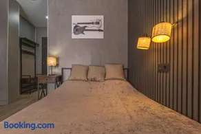 Jazz House - Image 5