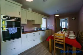 Carrig Island Lodge - Image 2