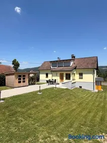 Ferienhaus Kirchberg am Wechsel - Image 1