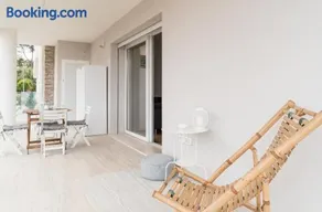 Appartamento nuovo da Lilly con terrazza tra centro e mare - Image 3