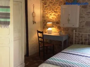 Domaine Charente Glamping Familyroom Le Jardin with external toilet & shower house & outdoor kitchen - Image 3