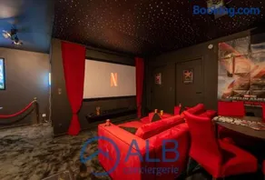 Hollywood Night, Cinéma privé - Image 1