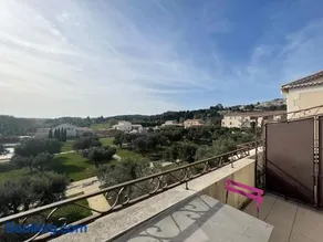 Appartement Paradou vue magnifique - Image 2