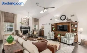 Serene Oasis Getaway w/Heated Pool+Outdoor Space! - Image 3