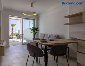 Residenze Da Vinci Azzurro - Image 1