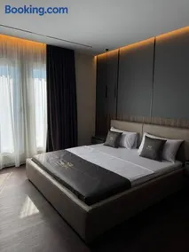 Xhasen Hotel & Cafe - Image 5