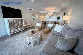 Surf N Turf by Sea Scape Properties - Image 4