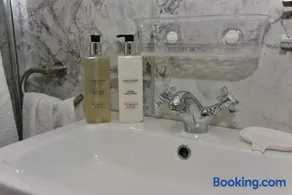 Rosedale Bed and Breakfast - Image 3