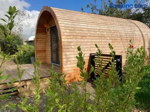 Glamping pod with en-suite & underfloor heating - Image 4