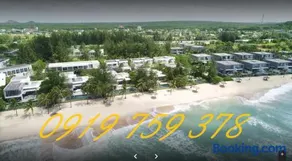 Beachfront Villa 4 Bedrooms Sanctuary Ho Tram Resort - Image 2