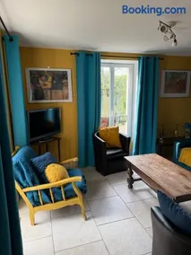 Cedar Cottage - Image 4