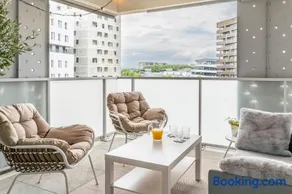Urban Chic Montpellier - Terrace - Private Parking - Image 2