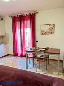Lucia home Vicenza - Image 1