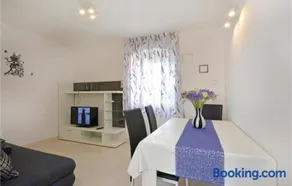 Ani Apartments - Image 1